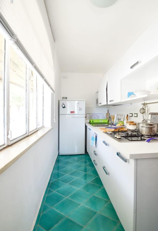 AMORE RENTALS - Casa Raffi Positano Esterno foto